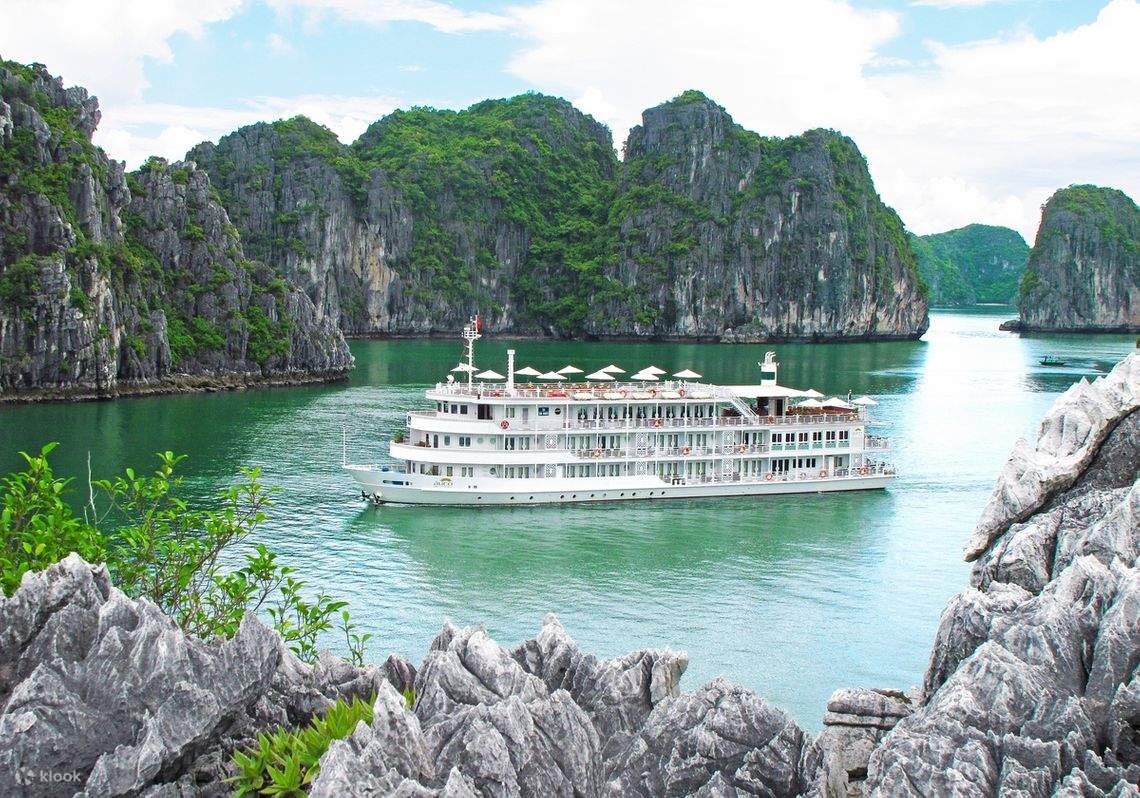 au co cruise vietnam